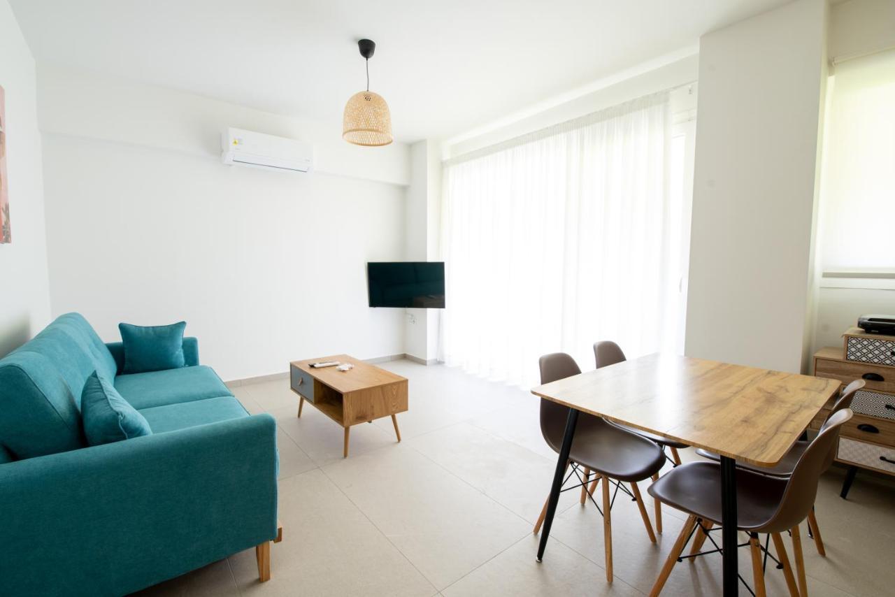 Ennea Suites-Storm Suite Flámbouras Exteriér fotografie